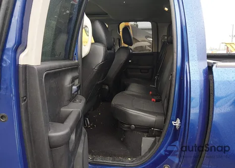 2015 Ram 1500 Sport z USA, uszkodzony, nr VIN 1C6RR7HT6FS681936